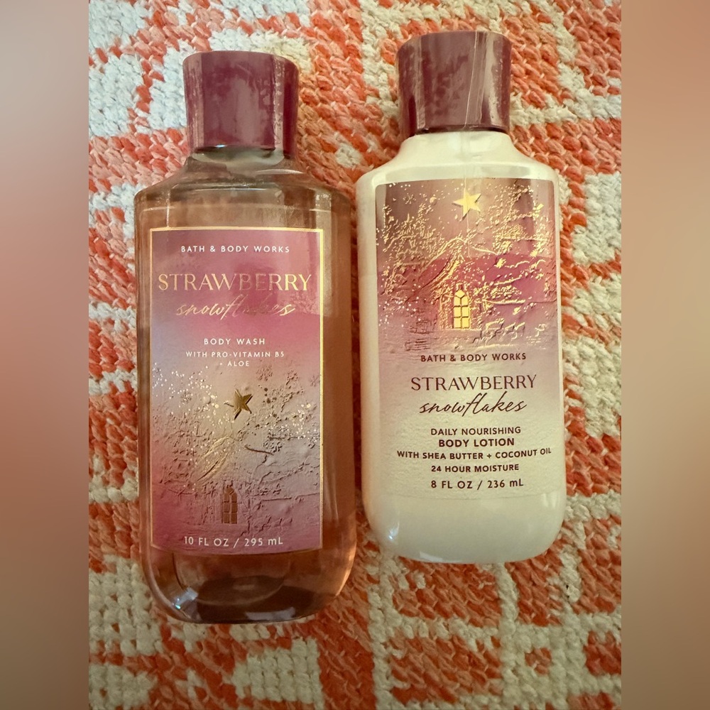 Bath & Body Works Strawberry Snowflakes lotion and Body Wash - NEW IN PLASTIC